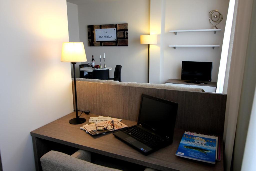 Studio (3 Adults)